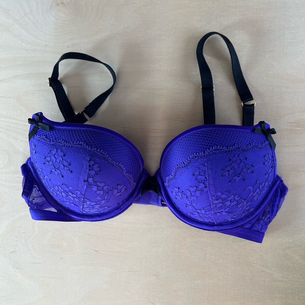 Victoria’s Secret Very Sexy Bra